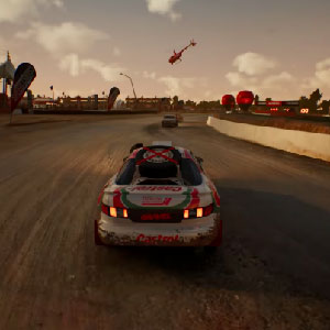 Course à travers les pentes d'une montagne